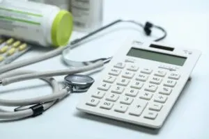 Veja como é feito e os benefícios do planejamento tributário em clínicas médicas!